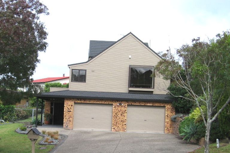 Photo of property in 11 Sturm Avenue, Massey, Auckland, 0614