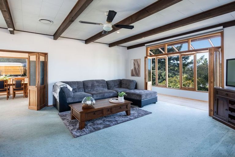 Photo of property in 15 Coach Road, Fairfield, Dunedin, 9018