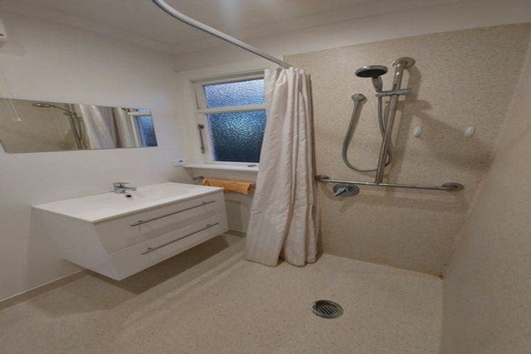 Photo of property in 57 Barr Street, Kenmure, Dunedin, 9011