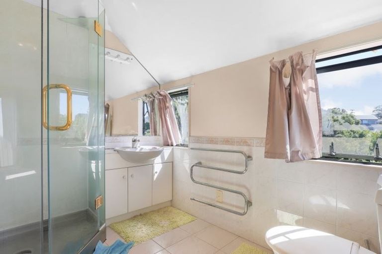 Photo of property in 12a Himalaya Crescent, Lynfield, Auckland, 1042