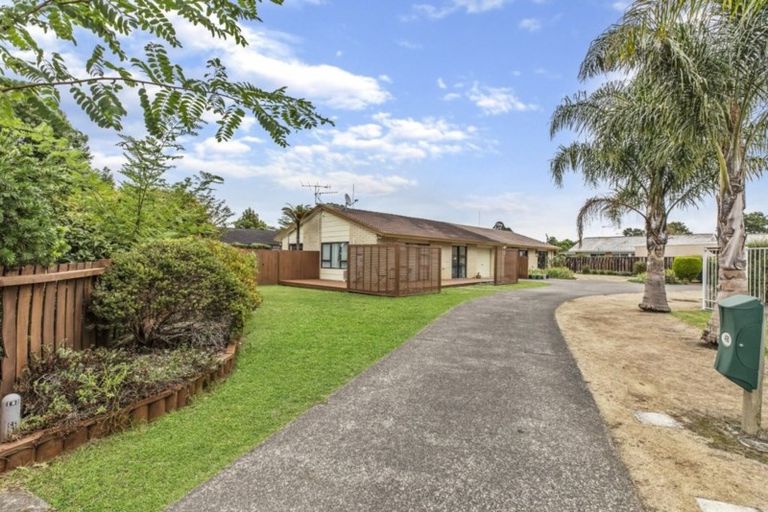 Photo of property in 49a Great South Road, Takanini, 2112