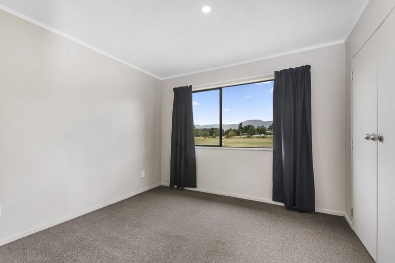 Photo of property in 50a Pohutukawa Drive, Owhata, Rotorua, 3010