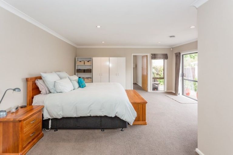 Photo of property in 15 Penwood Street, Russley, Christchurch, 8042