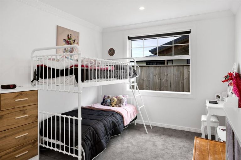 Photo of property in 53 Maire Street, Inglewood, 4330