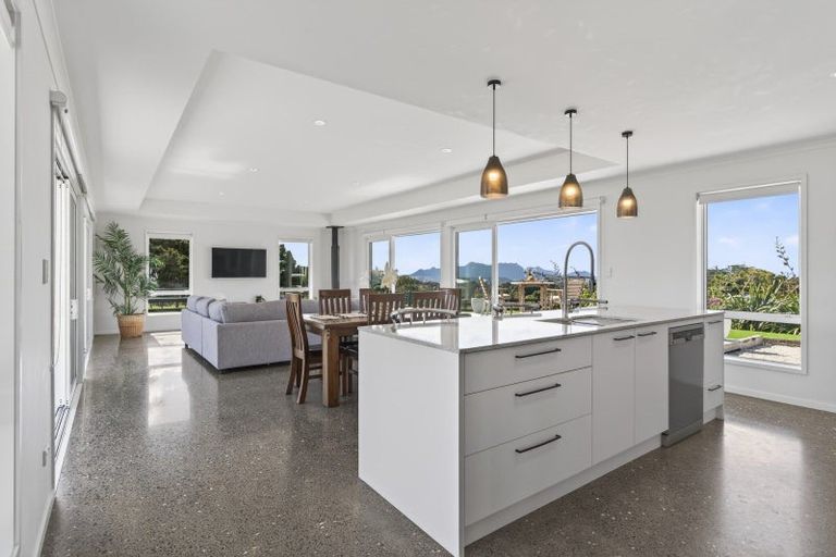 Photo of property in 308 Owhiwa Road, Parua Bay, Onerahi, 0192