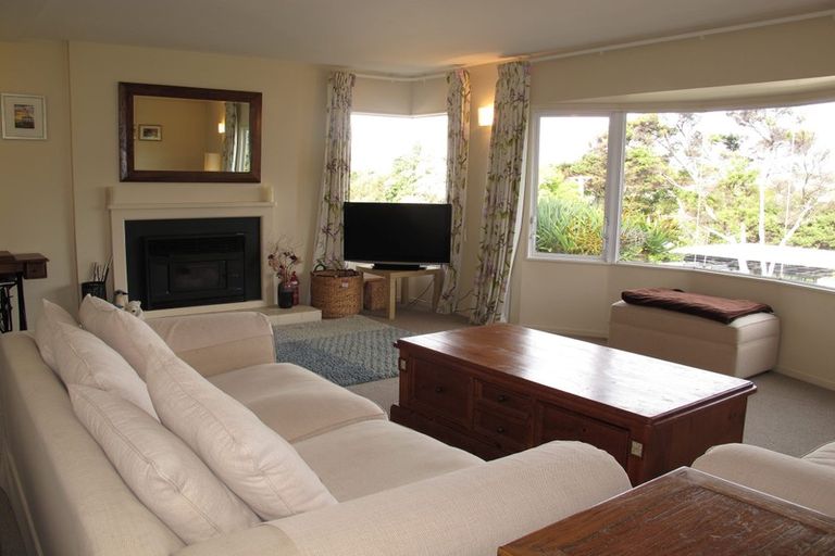 Photo of property in 1/15 Wilding Avenue, Northcote Point, Auckland, 0627