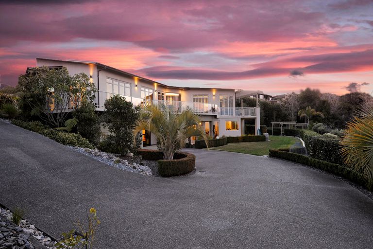 Photo of property in 46 Brabant Drive, Ruby Bay, Mapua, 7005