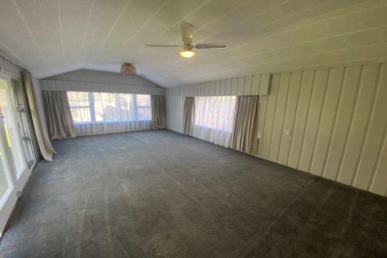 Photo of property in 11 Bell Street, Otaki, 5512