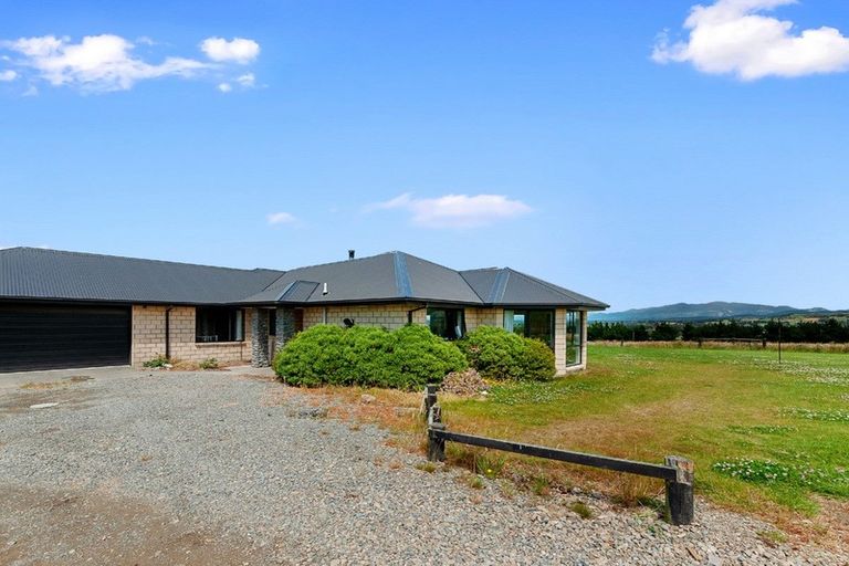 Photo of property in 46 Horns Road, Starvation Hill, Oxford, 7495