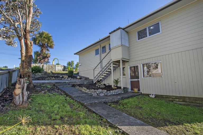 Photo of property in 7 Boundary Road, Hikurangi, 0114