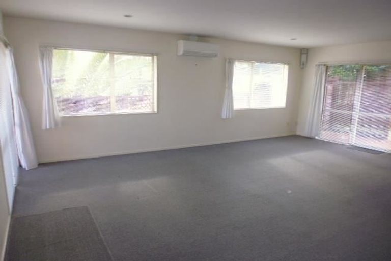 Photo of property in 6b Reynolds Road, Pukekohe, 2120