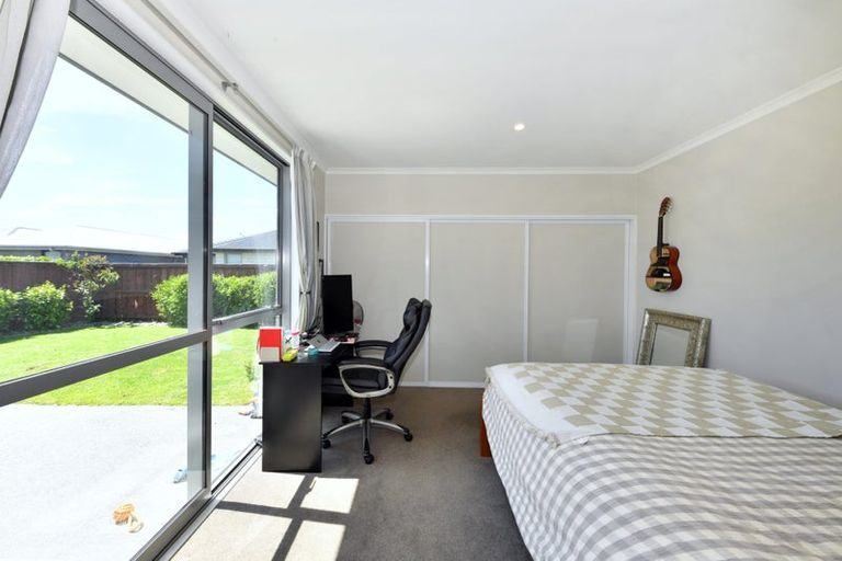 Photo of property in 26 George West Square West, Wigram, Christchurch, 8025
