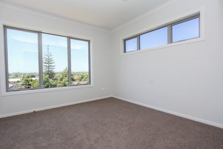 Photo of property in 17/19 Ruakiwi Road, Hamilton Lake, Hamilton, 3204
