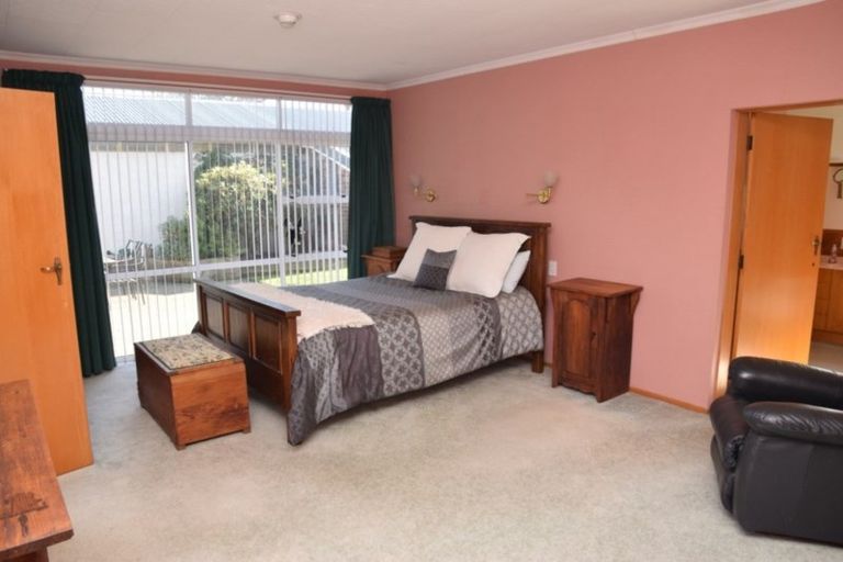 Photo of property in 73 Carlyle Street, Hawthorndale, Invercargill, 9810