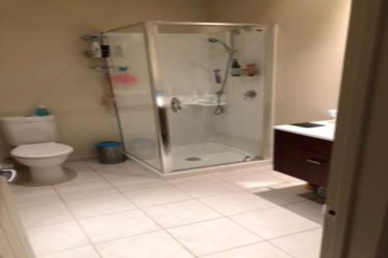 Photo of property in 20/40 Scarlet Oak Drive, Schnapper Rock, Auckland, 0632