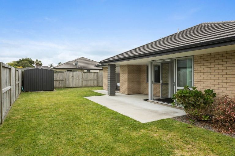 Photo of property in 8 Eastbank Drive, Katikati, 3129