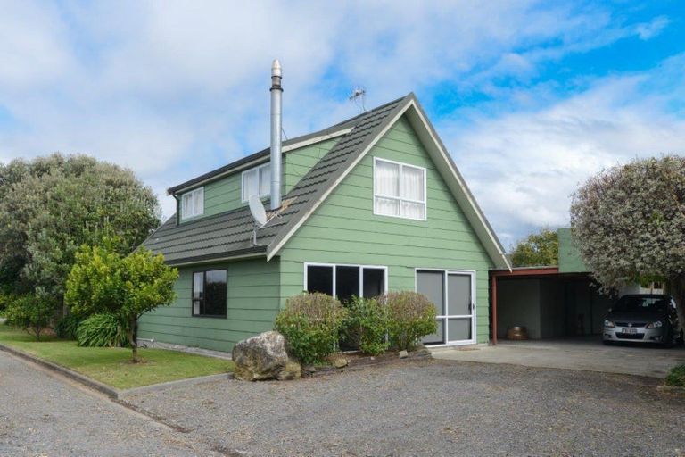 Photo of property in 55 Watchman Road, Westshore, Napier, 4110