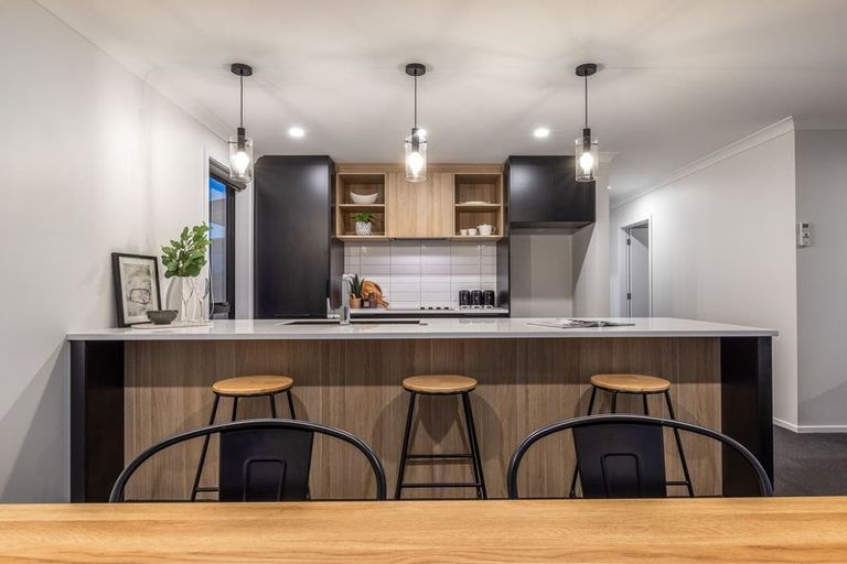 Photo of property in 104 Hinemoa Street, Levin, 5510