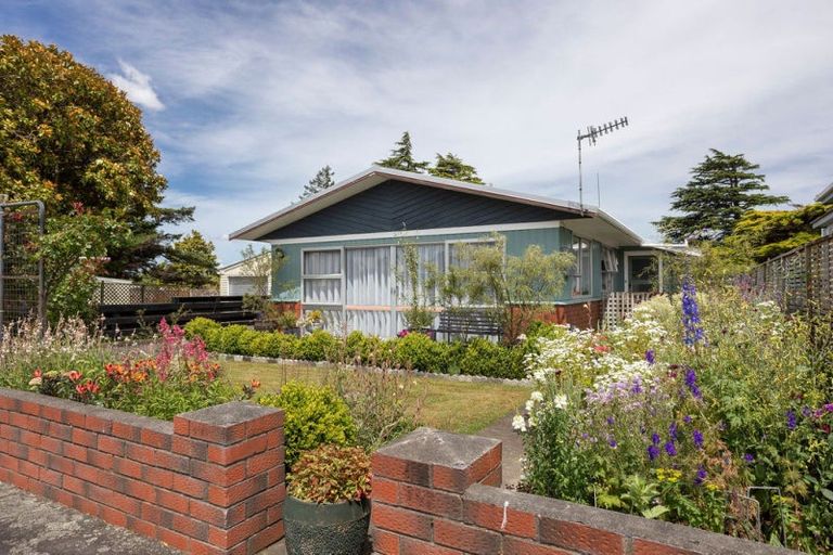 Photo of property in 3 Rawhiti Street, Dannevirke, 4930