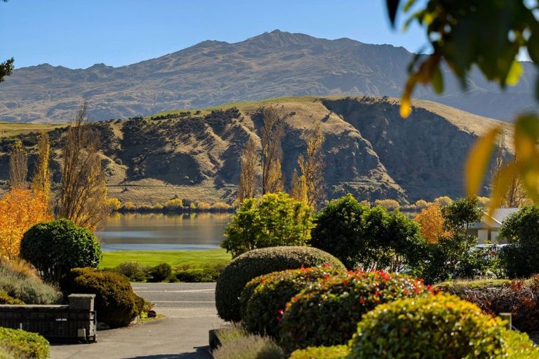 Photo of property in 714 Lake Hayes-arrow Junction Highway, Lake Hayes, Queenstown, 9371