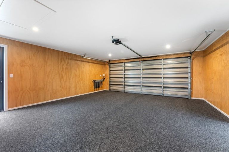 Photo of property in 18 Ranfurly Road, Pahiatua, 4984