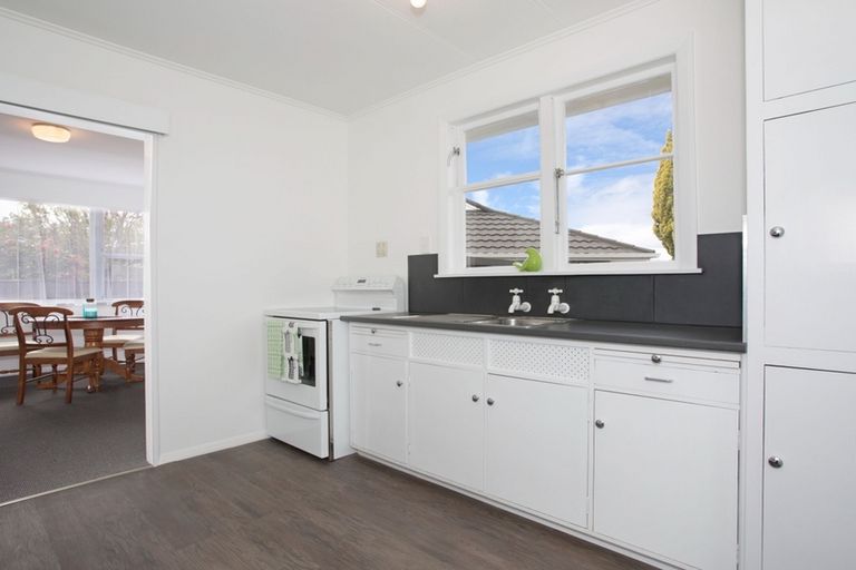 Photo of property in 52a Newton Place, Westbrook, Palmerston North, 4412