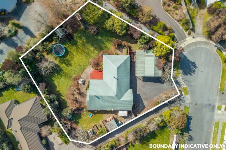 Photo of property in 21 Harcourt Place, Wakefield, 7025