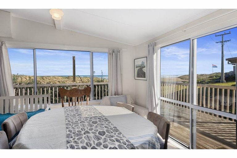 Photo of property in 37 Marine Drive, Te Kopuru, Dargaville, 0371