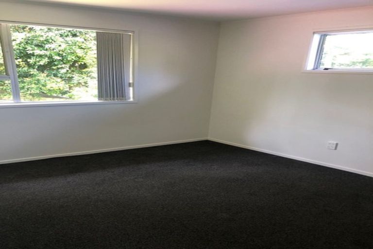 Photo of property in 136 Waimumu Road, Massey, Auckland, 0614
