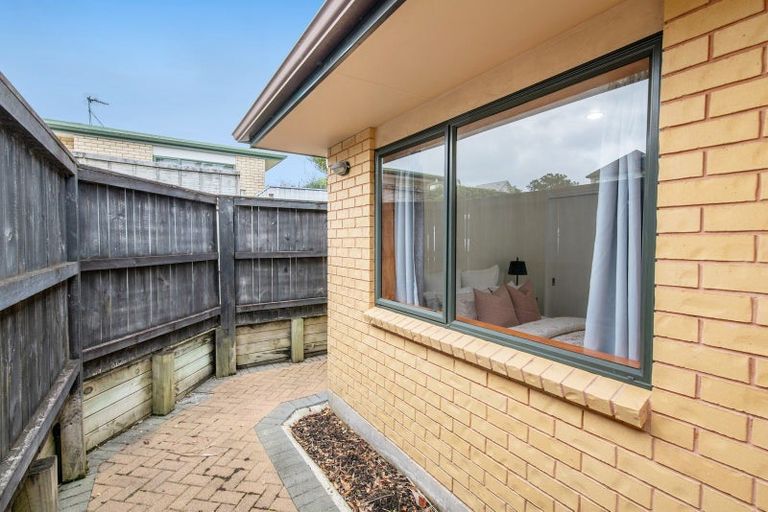 Photo of property in 4 Red Hibiscus Road, Stanmore Bay, Whangaparaoa, 0932