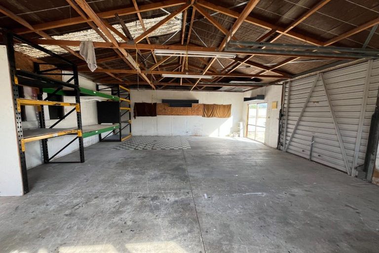 Photo of property in 24 Stephens Crescent, Highbury, Palmerston North, 4412