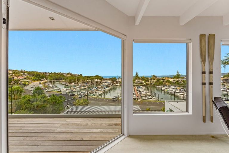 Photo of property in 1/29 Prospect Terrace, Milford, Auckland, 0620