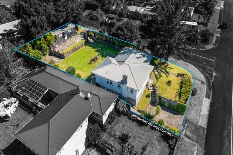 Photo of property in 50 Paewai Road, Glen Eden, Auckland, 0602