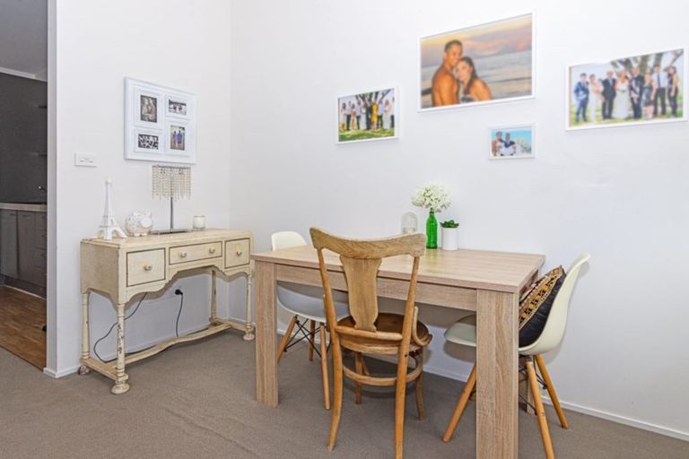 Photo of property in 14/7 Kelvin Hart Drive, East Tamaki, Auckland, 2013