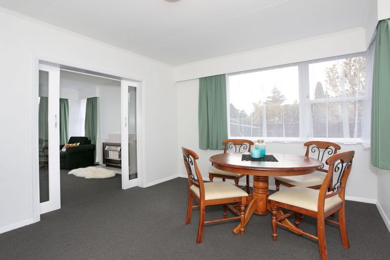 Photo of property in 52a Newton Place, Westbrook, Palmerston North, 4412