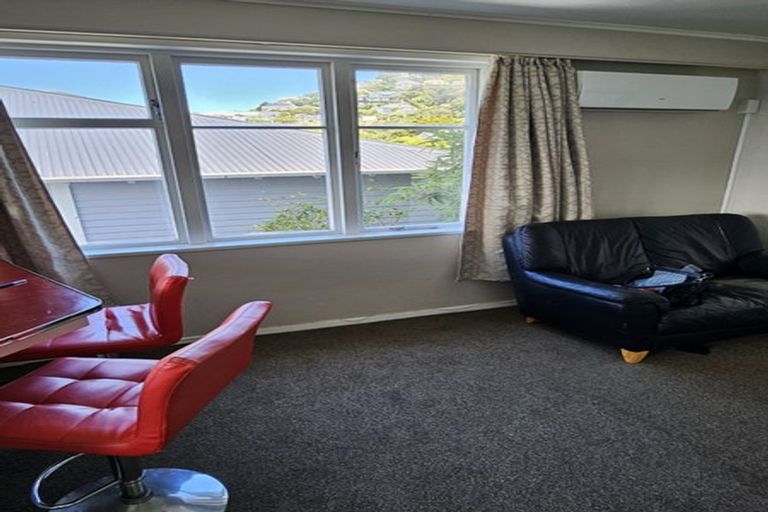 Photo of property in 21 Crawford Road, Kilbirnie, Wellington, 6022