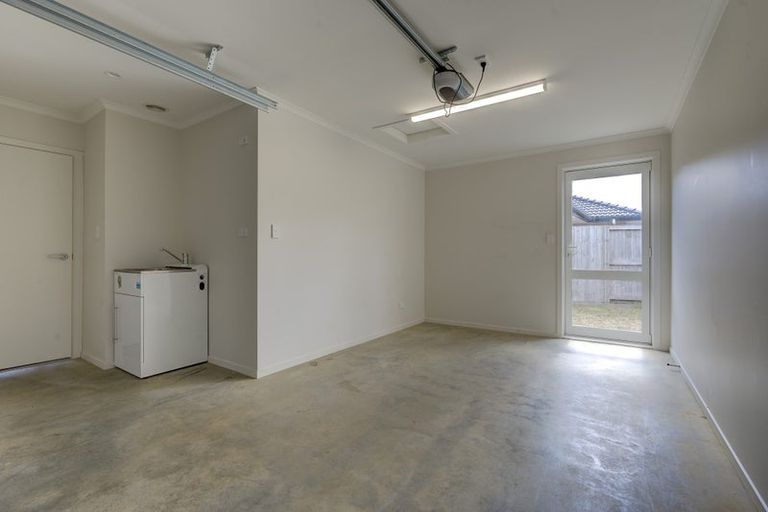 Photo of property in 11 Manawaroa Close, Grandview Heights, Hamilton, 3200