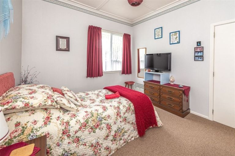 Photo of property in 33 Moore Avenue, Tawhero, Whanganui, 4501