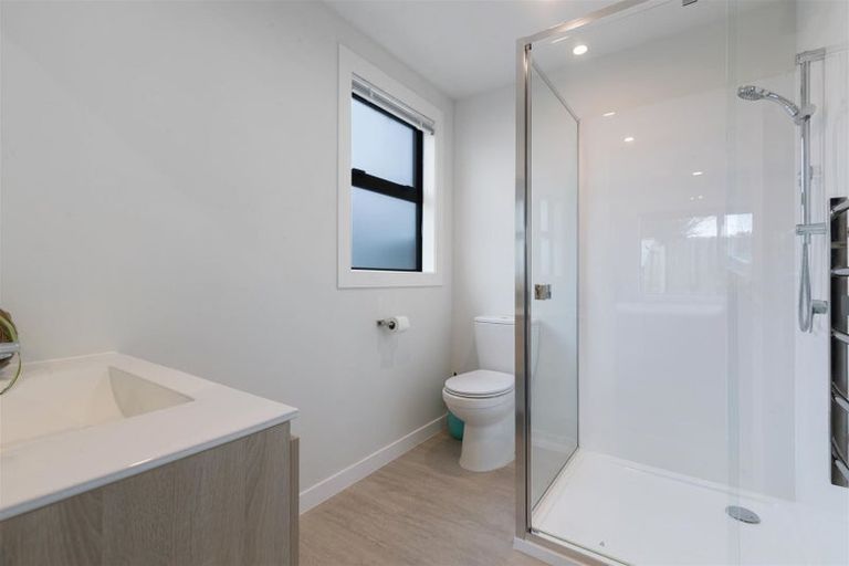 Photo of property in 9 Little Maude Drive, Lake Hawea, Wanaka, 9382