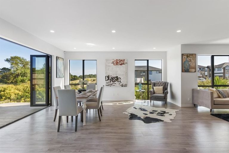 Photo of property in 39 Lisnoble Road, Flat Bush, Auckland, 2019