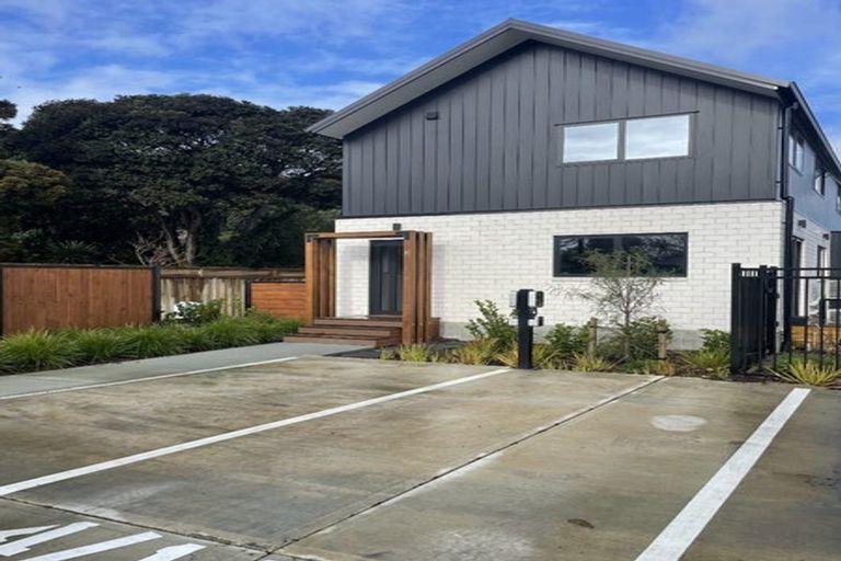 Photo of property in 1/148 Riverside Drive, Waiwhetu, Lower Hutt, 5010