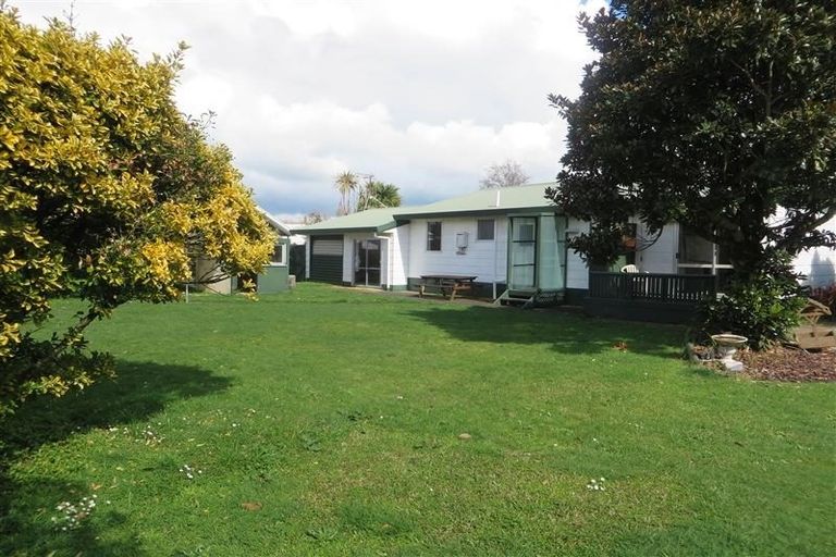Photo of property in 7 Mckinley Place, Nawton, Hamilton, 3200