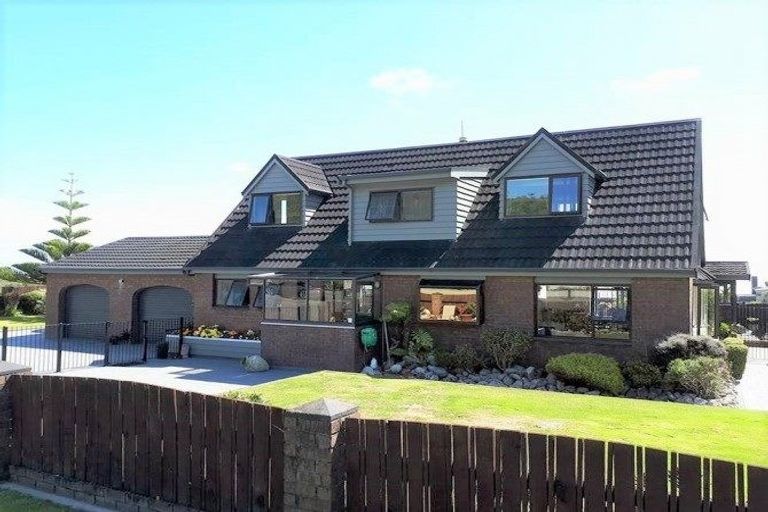 Photo of property in 112 Main South Road, Karoro, Greymouth, 7805