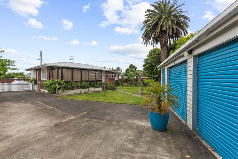 Photo of property in 5 Tingey Place, Awapuni, Palmerston North, 4412