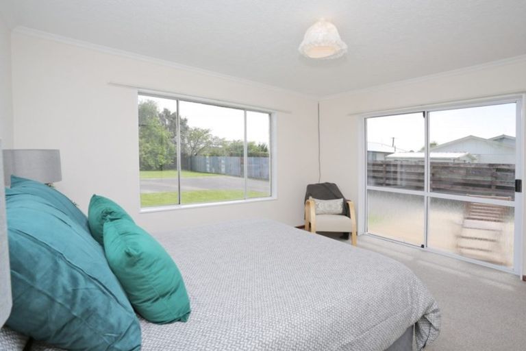 Photo of property in 19 Cargill Street, Waikiwi, Invercargill, 9810