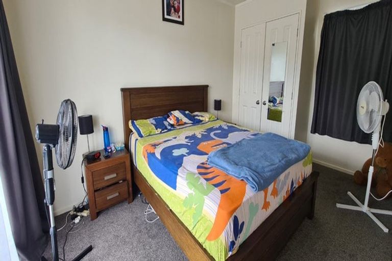 Photo of property in 14 Vitex Lane, Henderson, Auckland, 0612