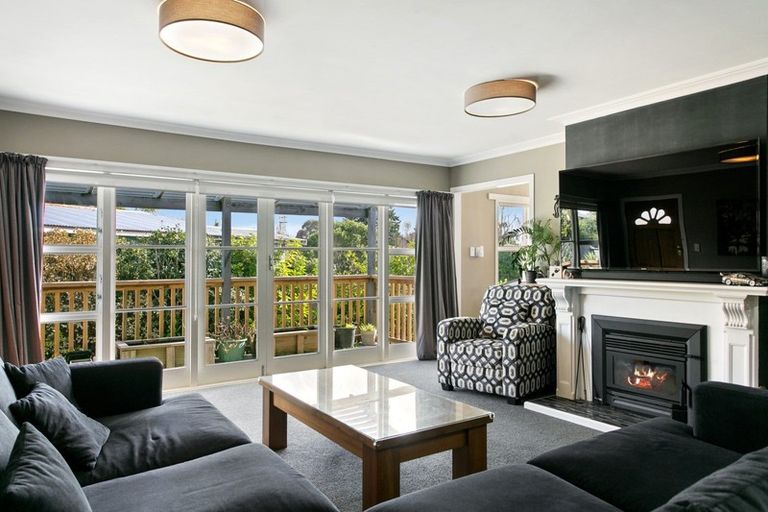 Photo of property in 62 Matuku Street, Two Mile Bay, Taupo, 3330