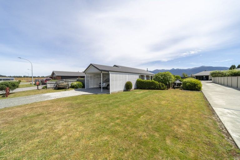 Photo of property in 5 Orbell Crescent, Te Anau, 9679