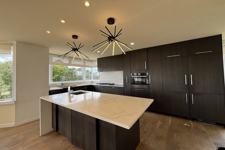 Photo of property in 27 Palmer Crescent, Mission Bay, Auckland, 1071