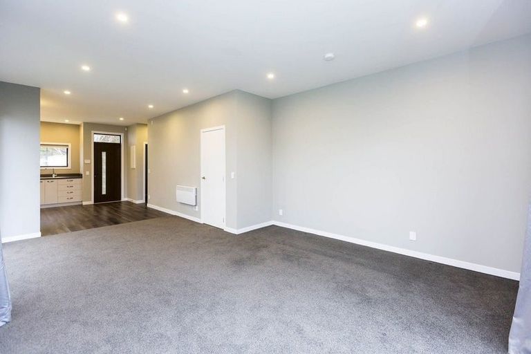 Photo of property in 31 Ron Deal Way, Epuni, Lower Hutt, 5011